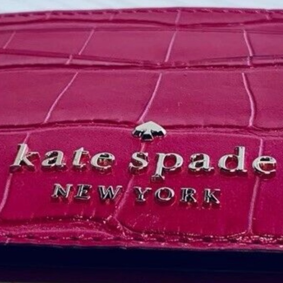 NEW Croc Embossed Leather Kate Spade Festive Pink Staci Small Slim Card Holder - Picture 5 of 13